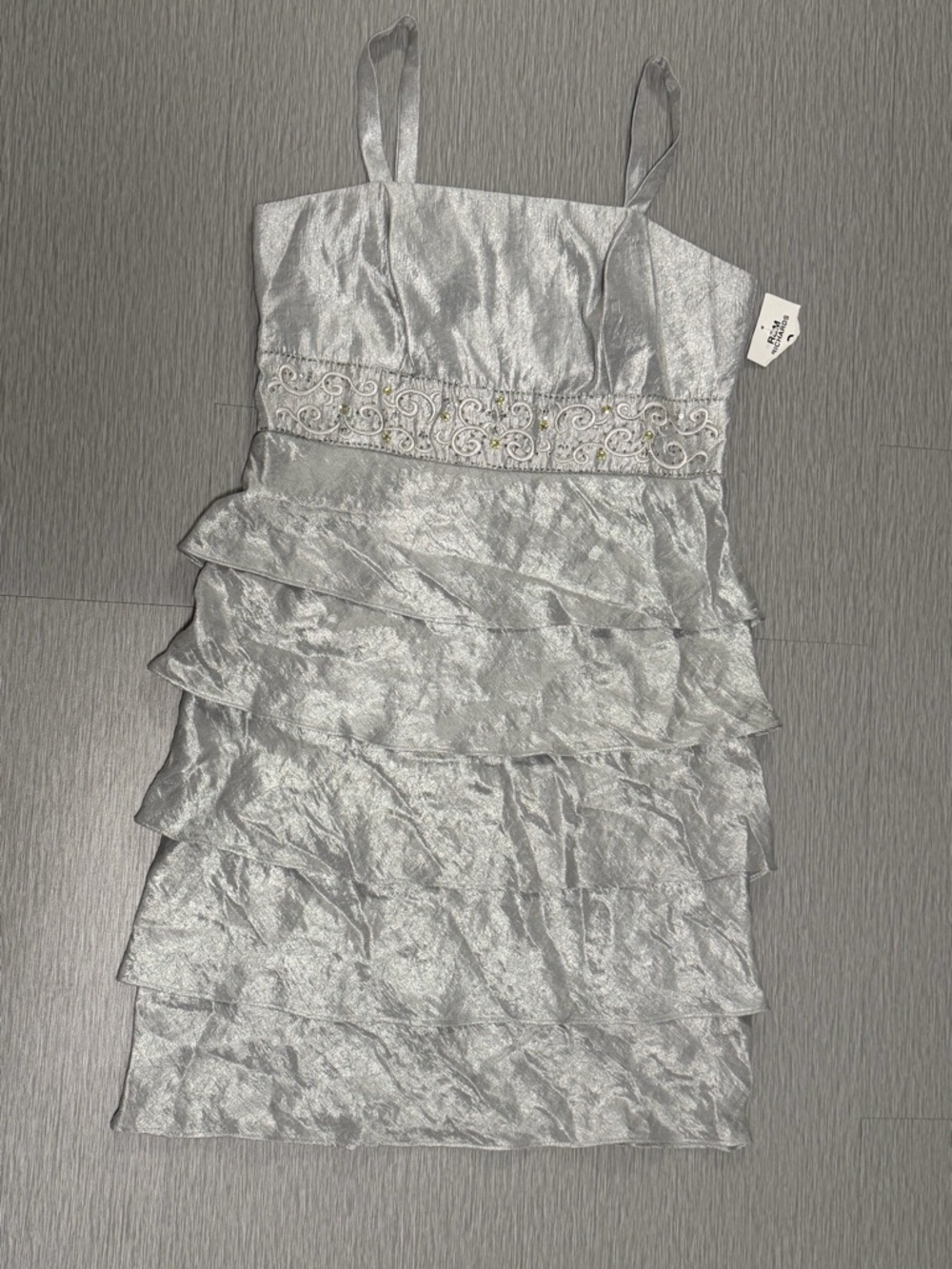 R&M Richards NWT Silver Tiered Ruffle Dress Beaded Waist Size 14 No Jacket - Picture 2 of 10